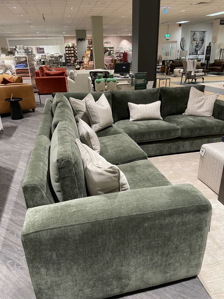 المنطقة العاشرة والمنطقة الرابعة والفراونية والزهراء والمطلاع والجهراء